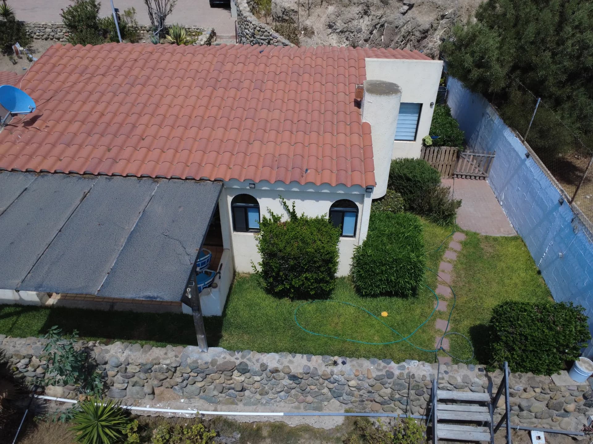 Jardín de la casa en Popotla